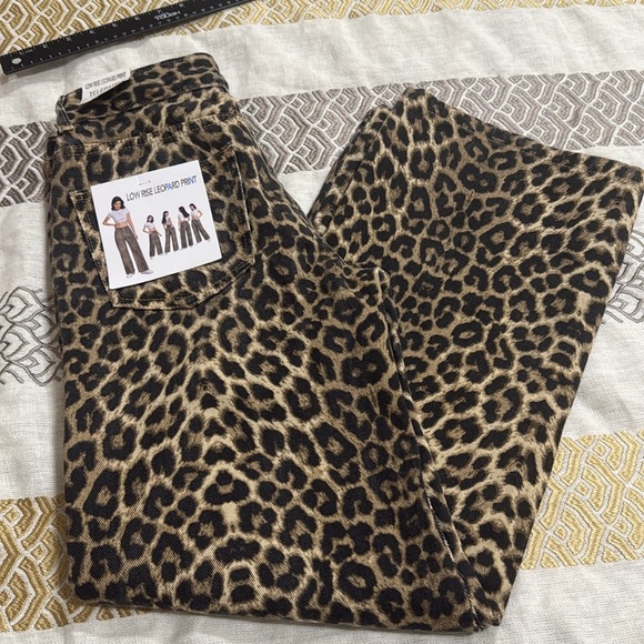 (Q) NWT TELEPATHY -Leopard Print Low Rise Wide Leg Jeans in BrownWomen's,Sz 5/27 - Picture 11 of 12